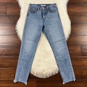Levi’s Womens Size 24 Wedgie Icon High Rise Denim Jeans in Shut Up